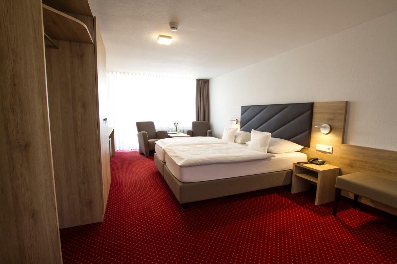 Hotel Seepark Garni Uberlingen Exteriör bild
