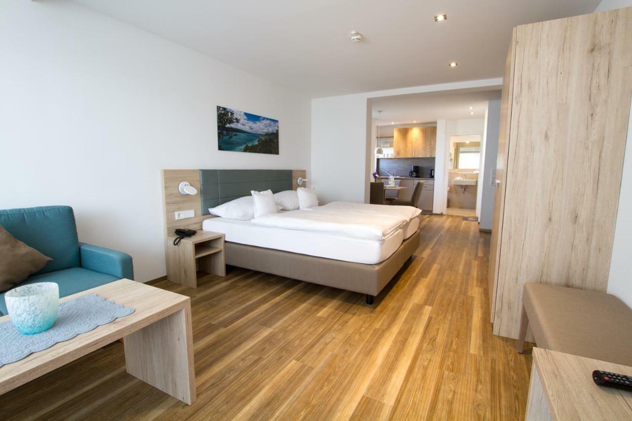 Hotel Seepark Garni Uberlingen Exteriör bild